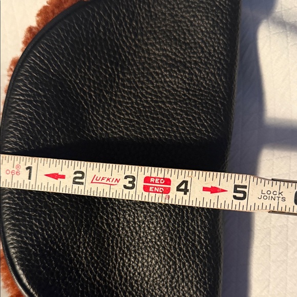 Rare Coach Shearling Belt Bag β Fuzzy Brown & Black Leather, Gold Logo. Like New - Picture 15 of 16